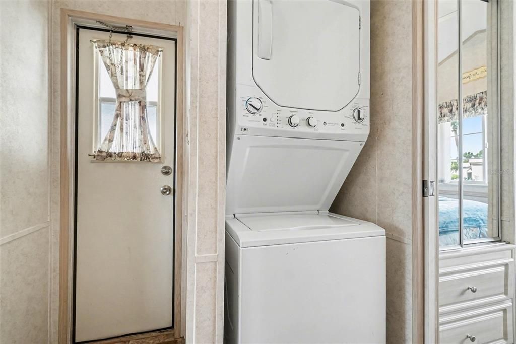 На продажу: $99,900 (1 спален, 1 ванн, 408 Квадратных фут)
