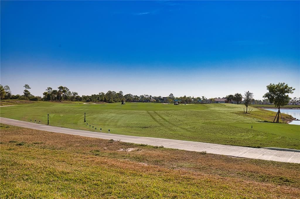 В аренду: $5,200 (2 спален, 2 ванн, 1313 Квадратных фут)