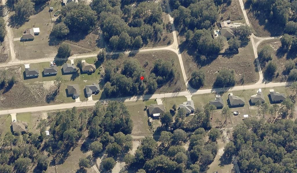 На продажу: $84,000 (0.79 acres)