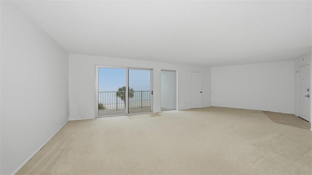 For Sale: $1,000,000 (2 beds, 2 baths, 1235 Square Feet)