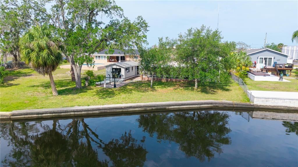 En Venta: $579,900 (4 camas, 3 baños, 2283 Pies cuadrados)