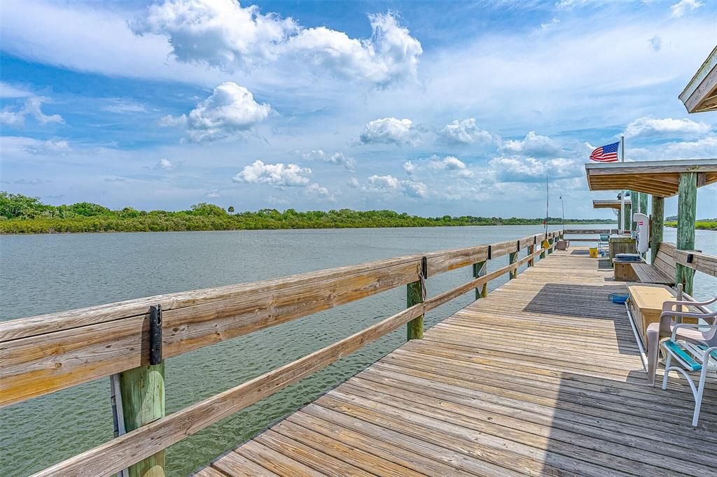 待售: $229,000 (2 贝兹, 2 浴室, 1368 平方英尺)