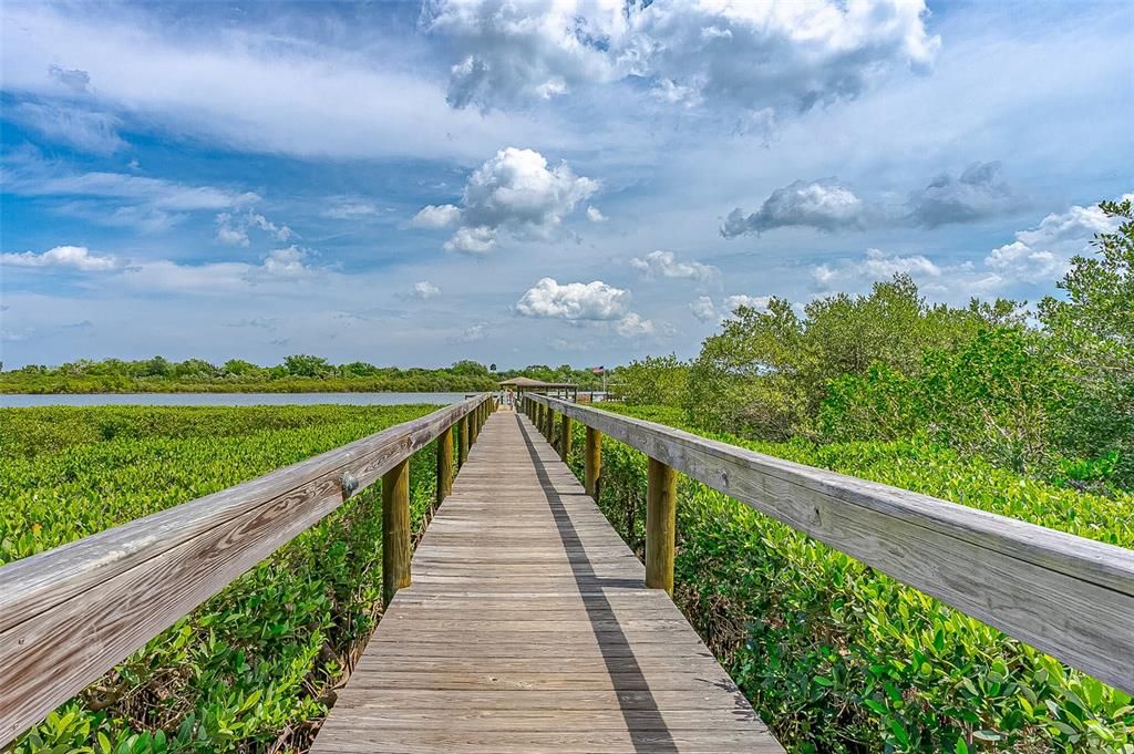 待售: $229,000 (2 贝兹, 2 浴室, 1368 平方英尺)