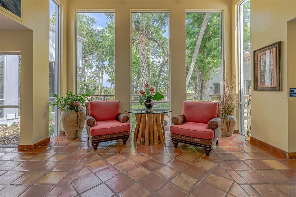 待售: $229,000 (2 贝兹, 2 浴室, 1368 平方英尺)