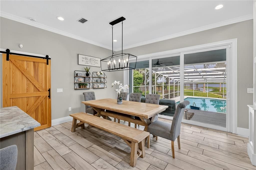 Active With Contract: $1,385,777 (5 beds, 3 baths, 3664 Square Feet)