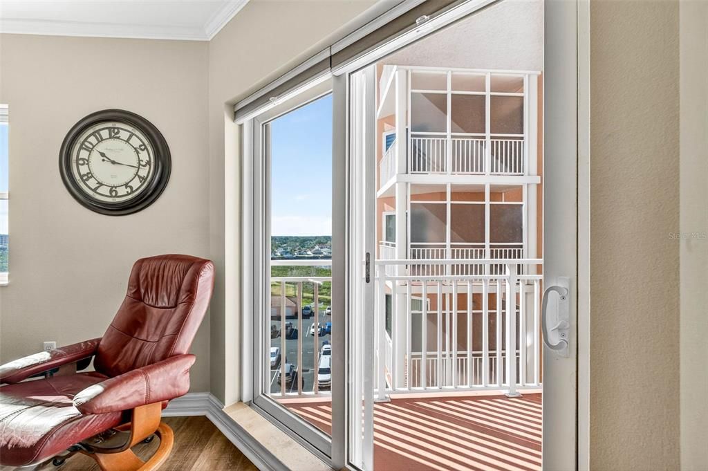 В аренду: $2,100 (2 спален, 2 ванн, 1287 Квадратных фут)