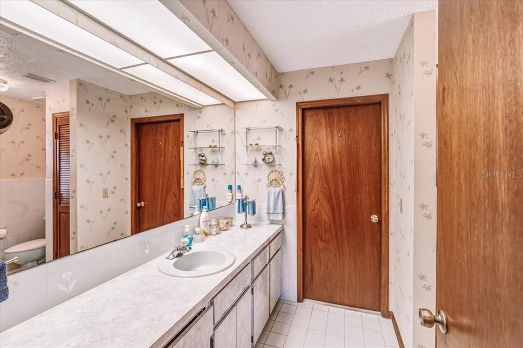En Venta: $500,000 (2 camas, 2 baños, 1740 Pies cuadrados)