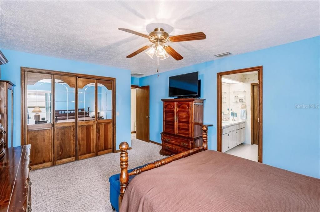 En Venta: $500,000 (2 camas, 2 baños, 1740 Pies cuadrados)