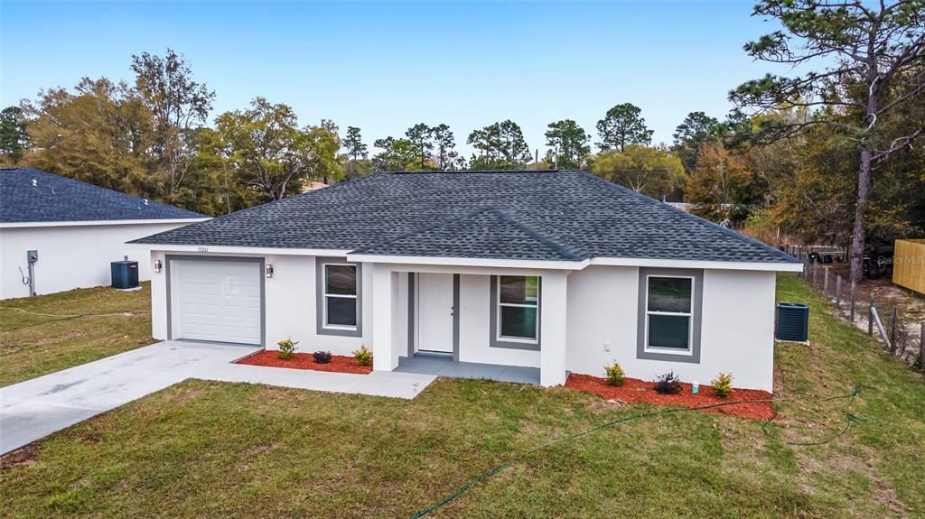 Active With Contract: $222,900 (3 beds, 2 baths, 1087 Square Feet)