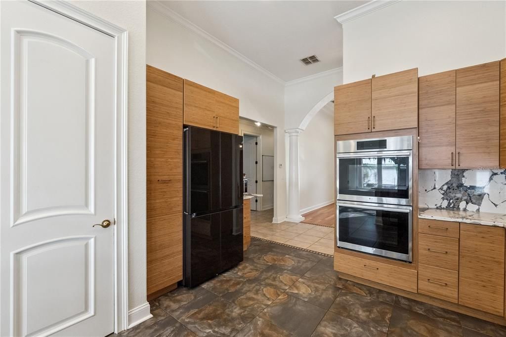 На продажу: $1,295,000 (4 спален, 4 ванн, 5297 Квадратных фут)