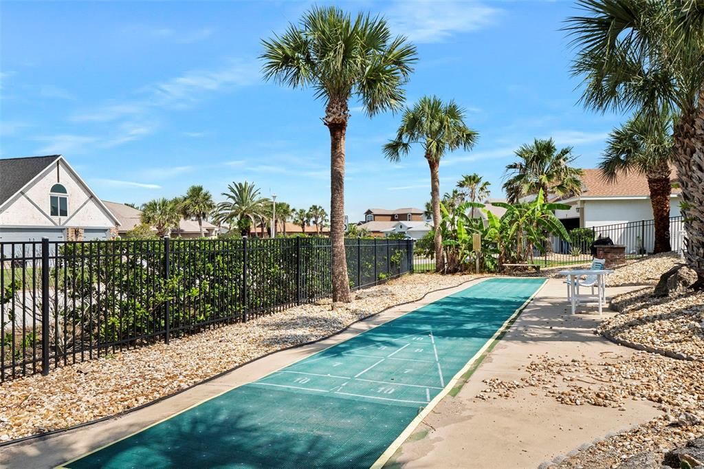 На продажу: $250,000 (2 спален, 2 ванн, 1275 Квадратных фут)