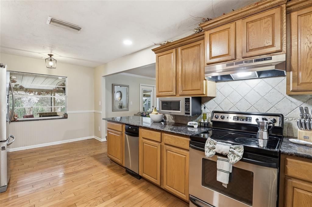 En Venta: $349,900 (3 camas, 2 baños, 1449 Pies cuadrados)