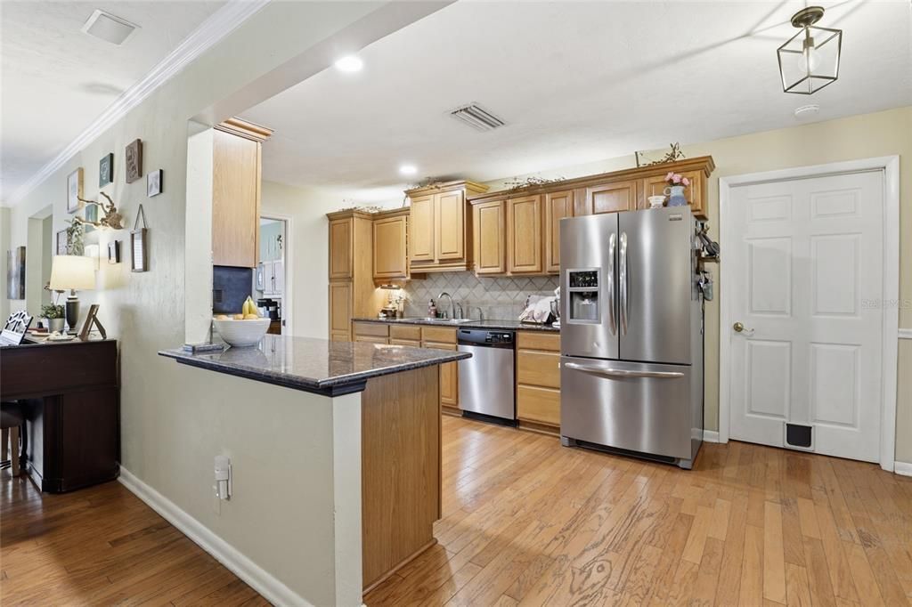 En Venta: $349,900 (3 camas, 2 baños, 1449 Pies cuadrados)