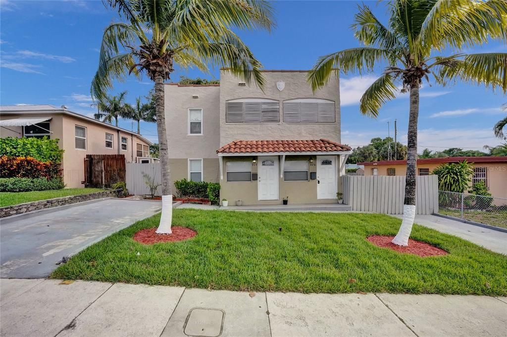 На продажу: $582,000 (4 спален, 2 ванн, 1666 Квадратных фут)