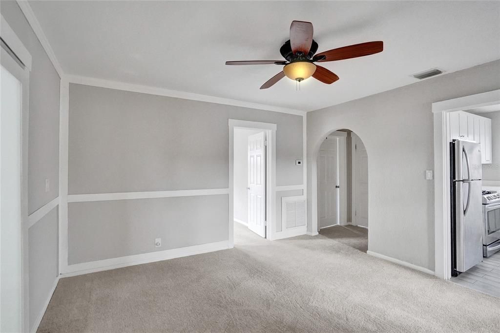 На продажу: $582,000 (4 спален, 2 ванн, 1666 Квадратных фут)