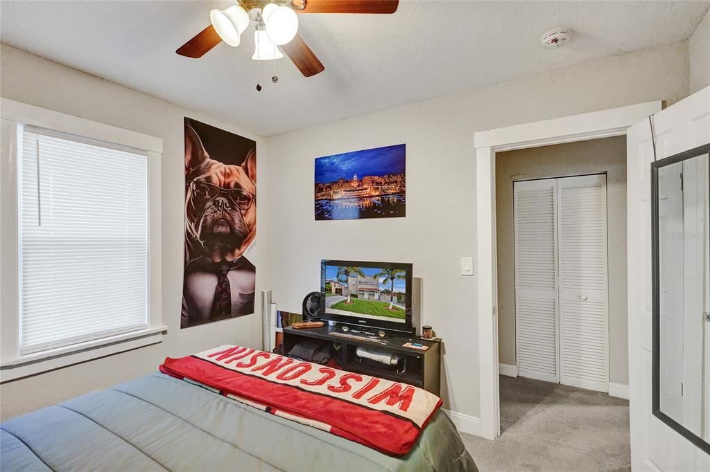 На продажу: $582,000 (4 спален, 2 ванн, 1666 Квадратных фут)