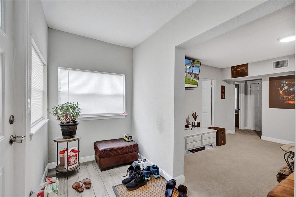 На продажу: $582,000 (4 спален, 2 ванн, 1666 Квадратных фут)