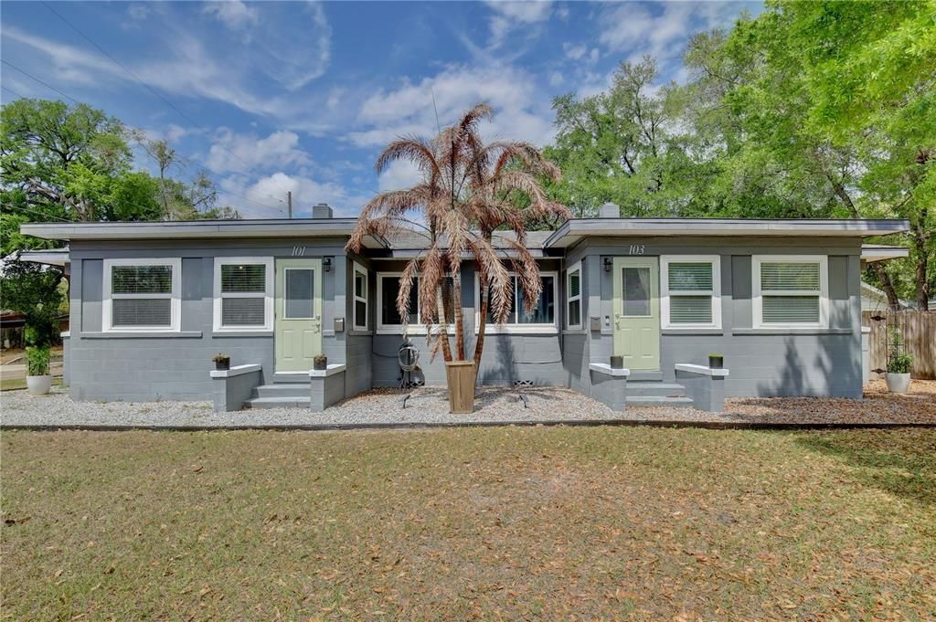 На продажу: $810,000 (4 спален, 0 ванн, 1742 Квадратных фут)