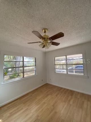 For Sale: $210,000 (2 beds, 1 baths, 1380 Square Feet)