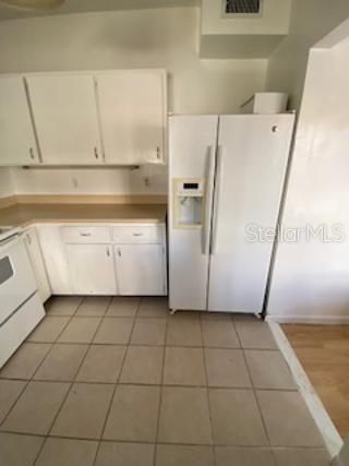 For Sale: $210,000 (2 beds, 1 baths, 1380 Square Feet)