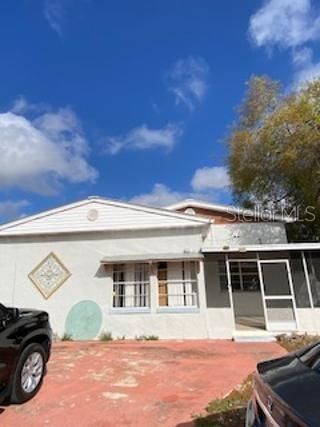 For Sale: $210,000 (2 beds, 1 baths, 1380 Square Feet)