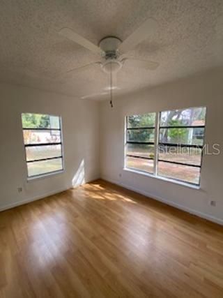 For Sale: $210,000 (2 beds, 1 baths, 1380 Square Feet)