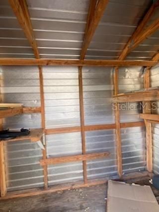 For Sale: $210,000 (2 beds, 1 baths, 1380 Square Feet)