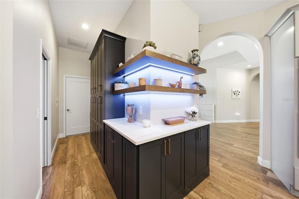 For Sale: $1,500,000 (7 beds, 7 baths, 6315 Square Feet)