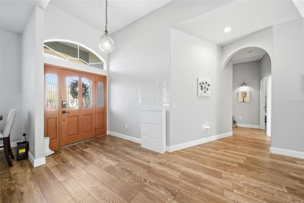 For Sale: $1,500,000 (7 beds, 7 baths, 6315 Square Feet)