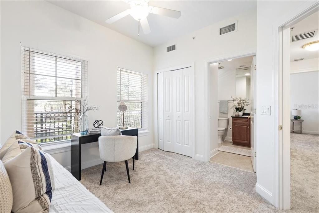 For Sale: $639,900 (3 beds, 3 baths, 2300 Square Feet)