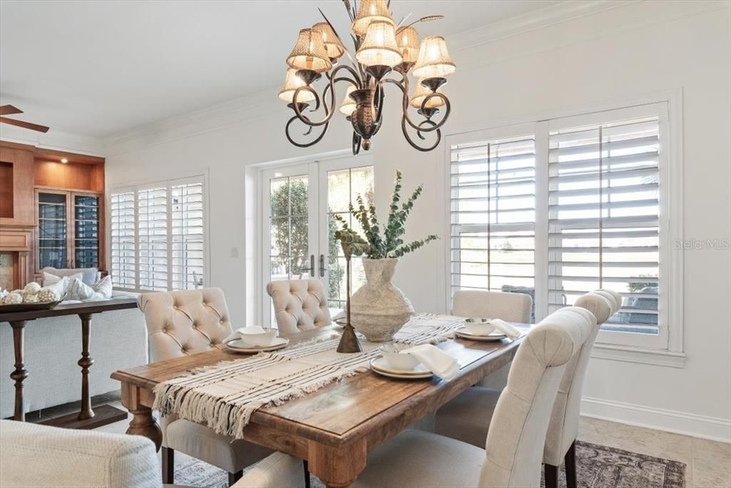 For Sale: $639,900 (3 beds, 3 baths, 2300 Square Feet)