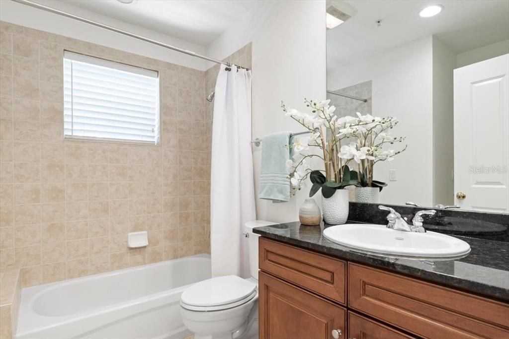 For Sale: $639,900 (3 beds, 3 baths, 2300 Square Feet)