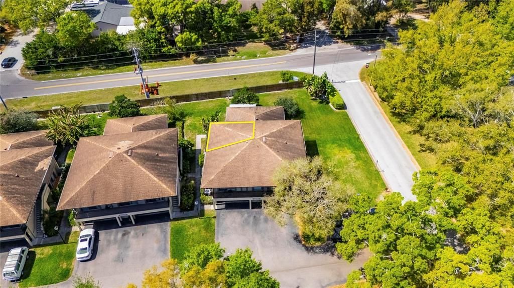 Active With Contract: $133,000 (2 beds, 1 baths, 852 Square Feet)