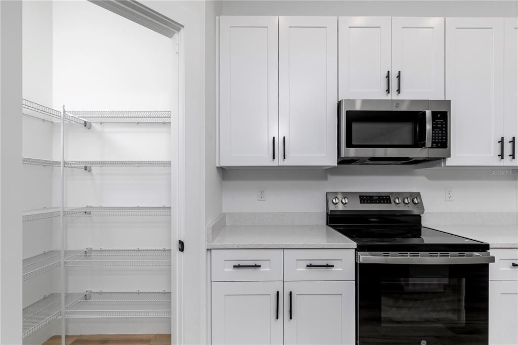 En Venta: $374,000 (3 camas, 2 baños, 1543 Pies cuadrados)