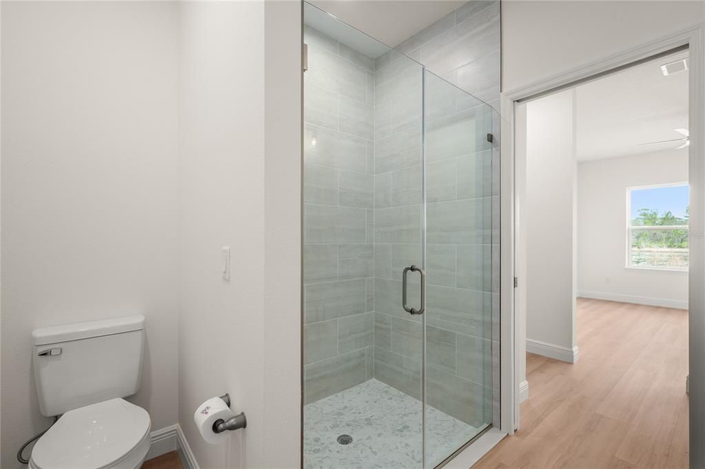 For Sale: $354,000 (3 beds, 2 baths, 1483 Square Feet)