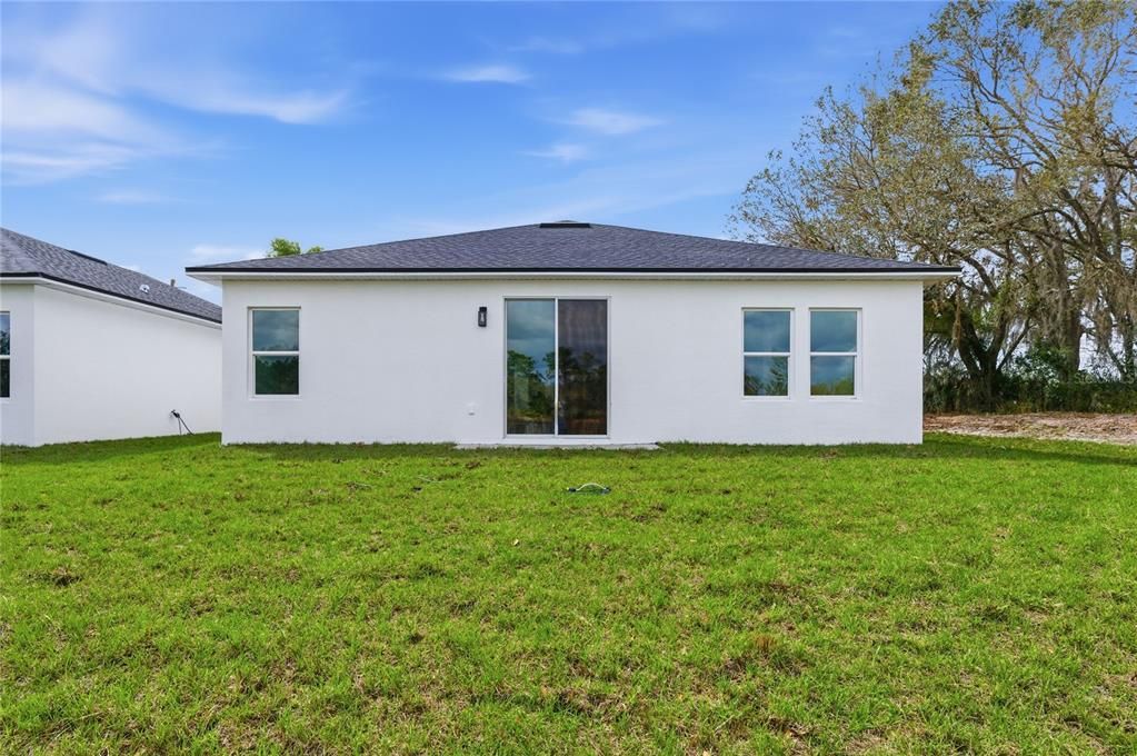 For Sale: $354,000 (3 beds, 2 baths, 1483 Square Feet)
