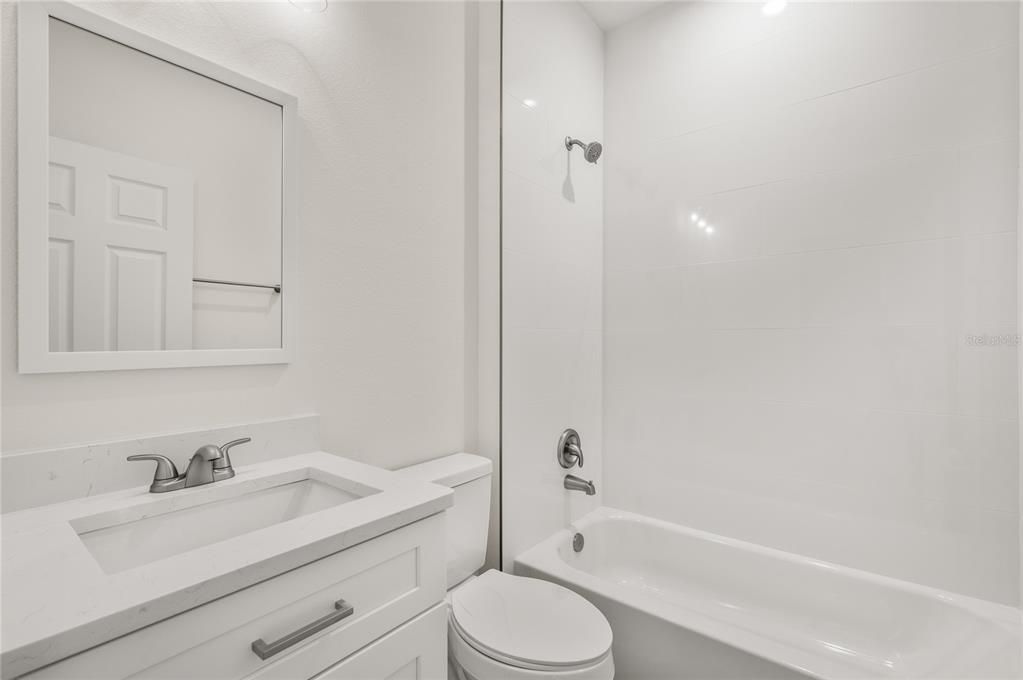 For Sale: $354,000 (3 beds, 2 baths, 1483 Square Feet)