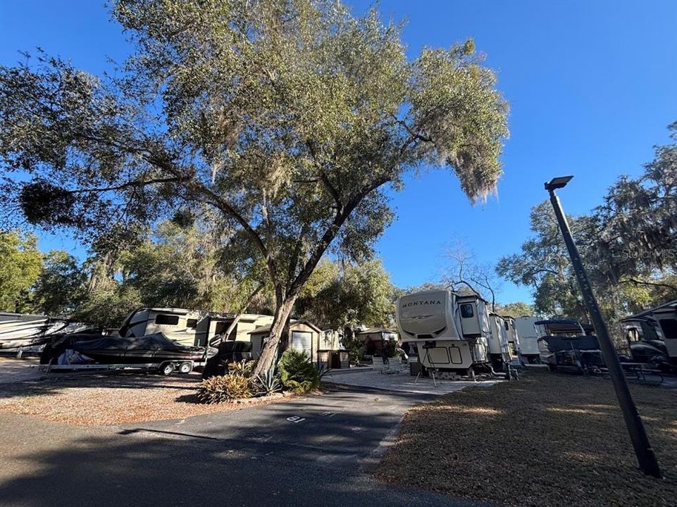 На продажу: $88,000 (0.10 acres)