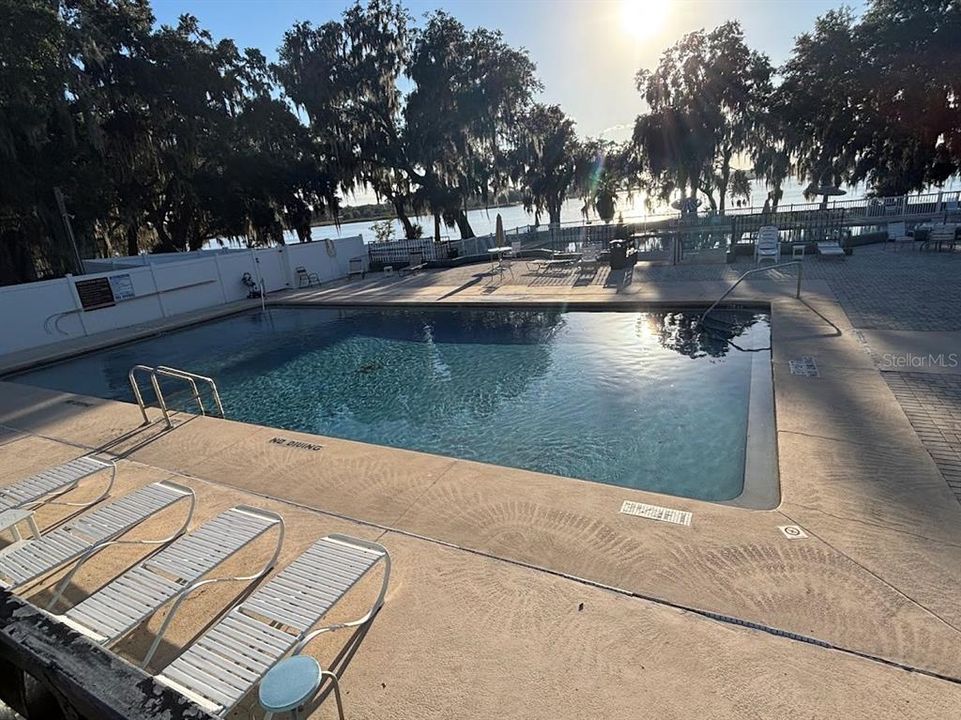 На продажу: $88,000 (0.10 acres)