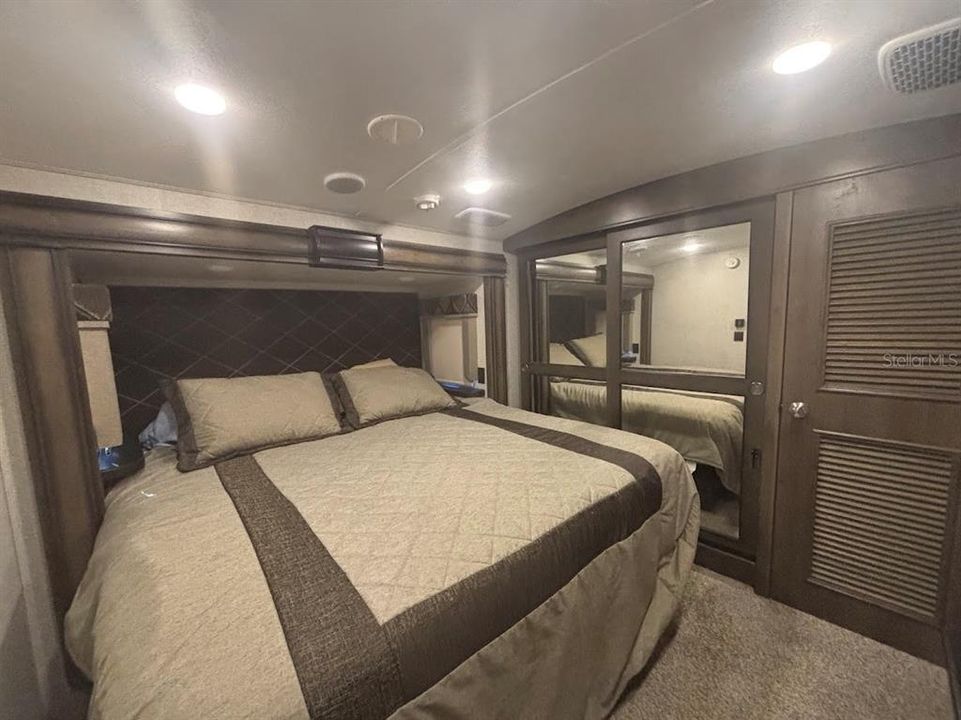 На продажу: $88,000 (0.10 acres)