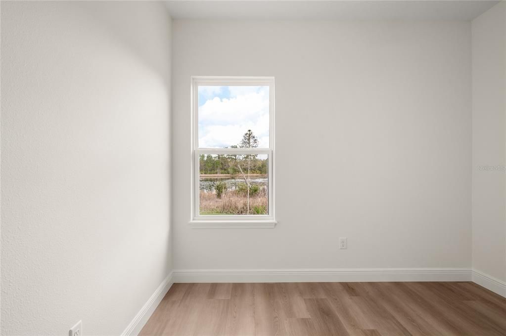 For Sale: $354,000 (3 beds, 2 baths, 1483 Square Feet)