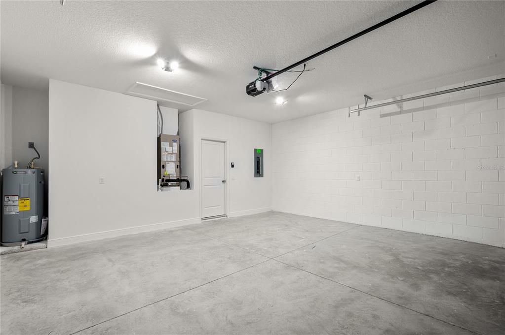 For Sale: $354,000 (3 beds, 2 baths, 1483 Square Feet)