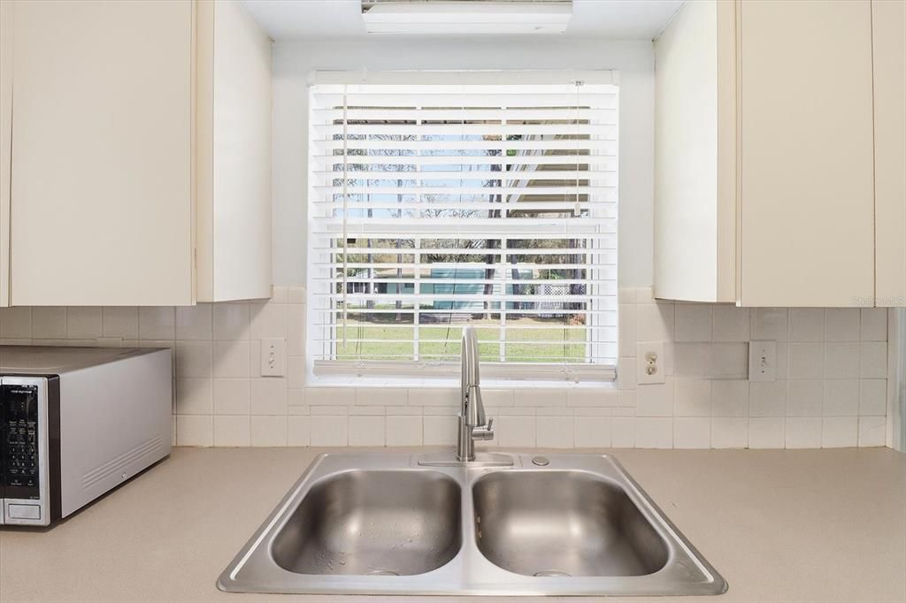 En Venta: $249,900 (3 camas, 2 baños, 1684 Pies cuadrados)
