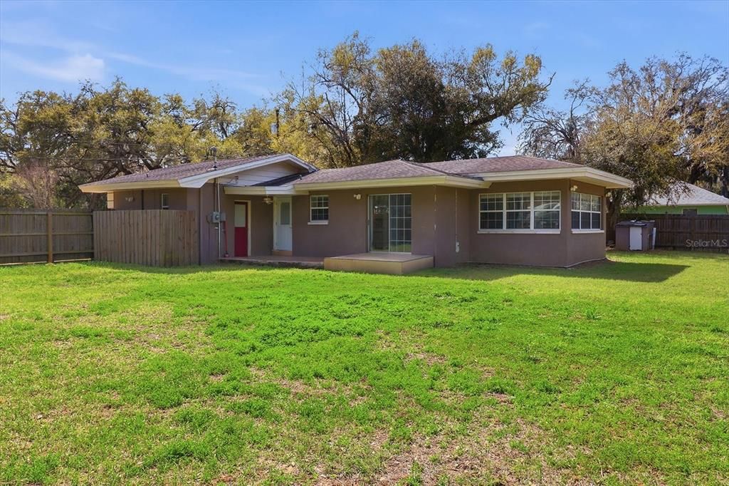 En Venta: $249,900 (3 camas, 2 baños, 1684 Pies cuadrados)