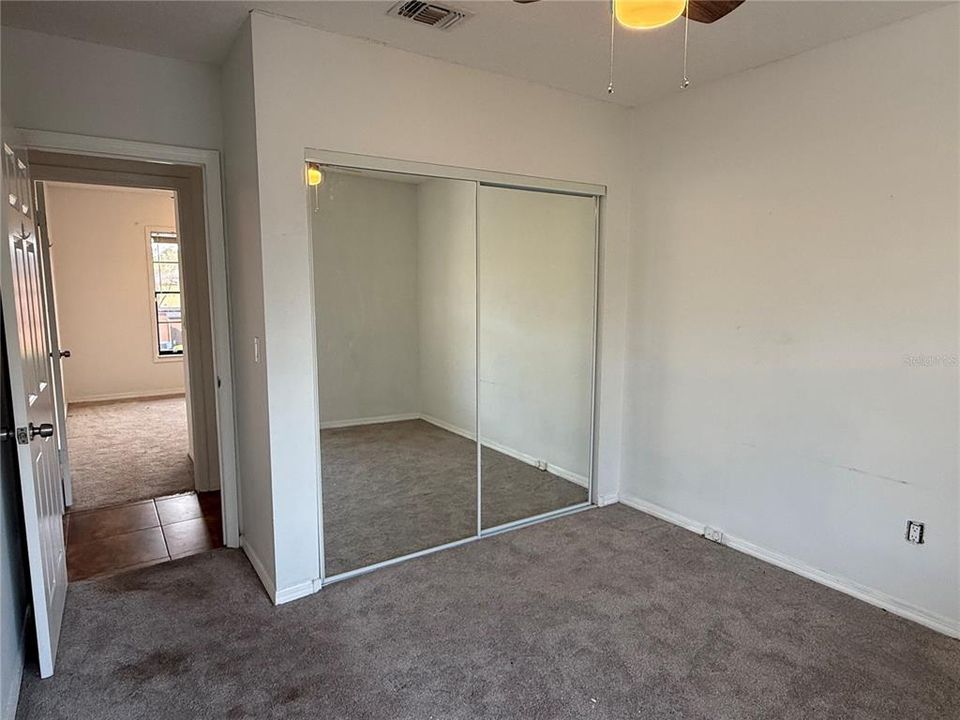 Activo con contrato: $172,000 (3 camas, 2 baños, 1117 Pies cuadrados)