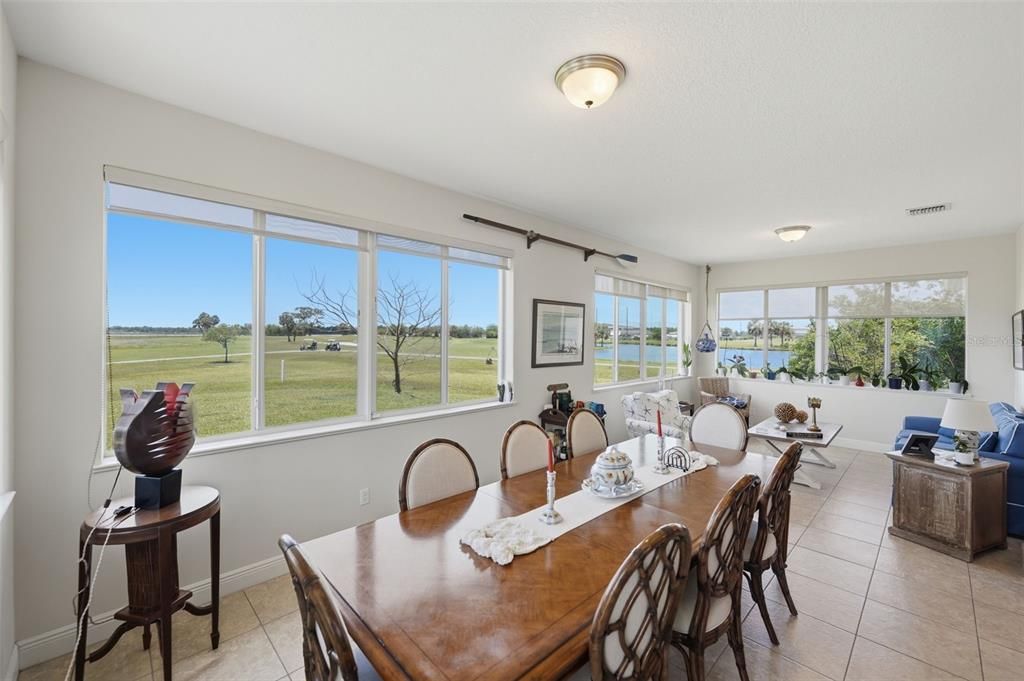 En Venta: $575,000 (3 camas, 2 baños, 2335 Pies cuadrados)