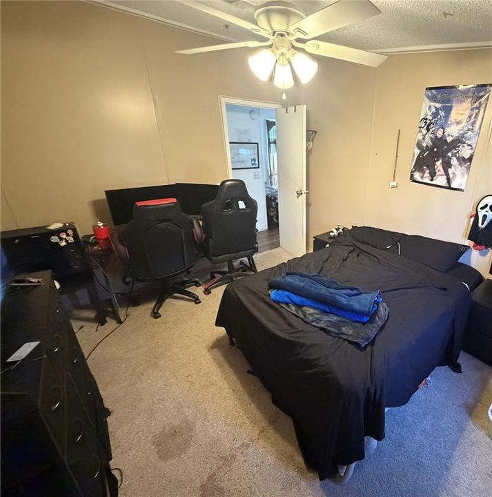 For Sale: $269,000 (3 beds, 2 baths, 1456 Square Feet)