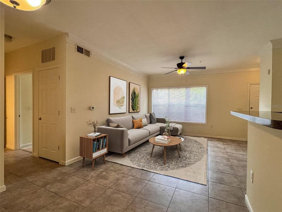 Active With Contract: $169,900 (2 beds, 2 baths, 1048 Square Feet)