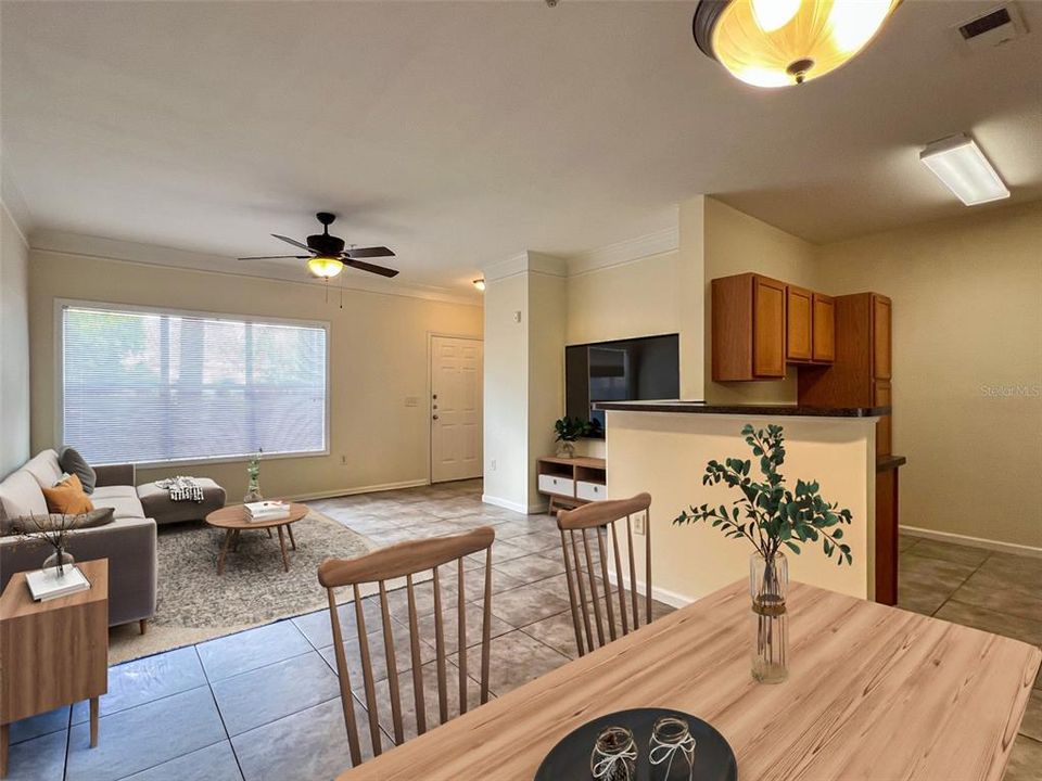 Active With Contract: $169,900 (2 beds, 2 baths, 1048 Square Feet)
