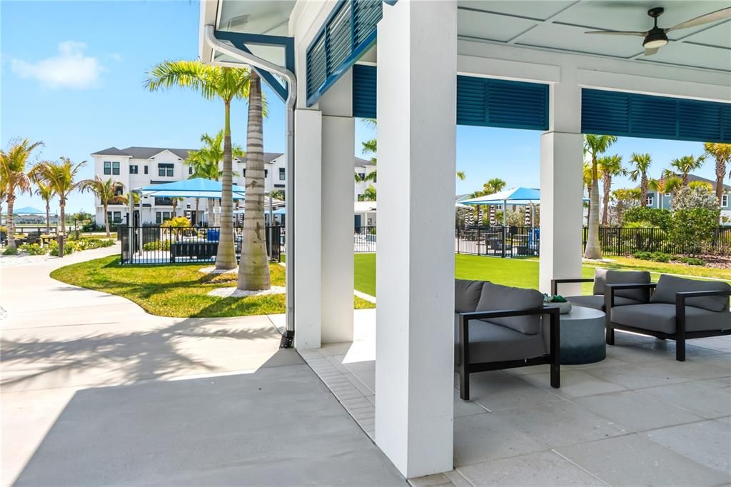 Activo con contrato: $679,000 (3 camas, 2 baños, 2218 Pies cuadrados)